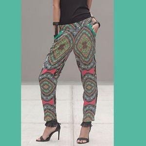 NWT! Alexis Carlo Tapered Pants in Color Blocks [SZ‎ XS ]